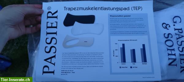 Bild 2: Weisses Trapezmuskelentlastungspad von Passier